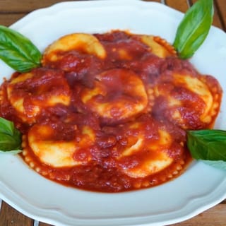 Ravioli Marinara