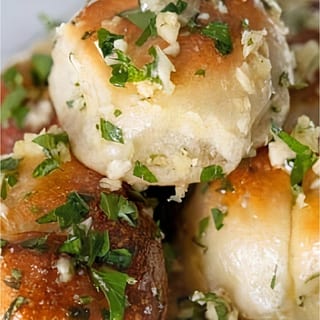 garlic knots 40 pieces