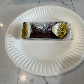 cannoli chocolate e pistacchio